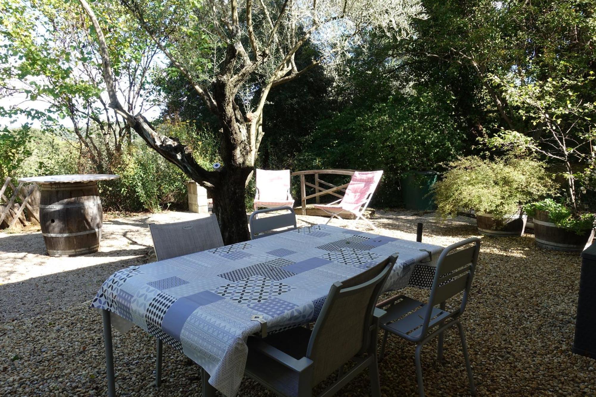 La Colline Des Pins Vila Aniane Exterior foto